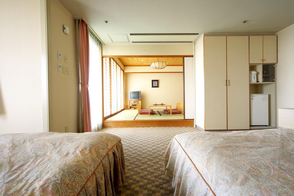 Hotel Seapalace Resort Toyohashi Habitación foto